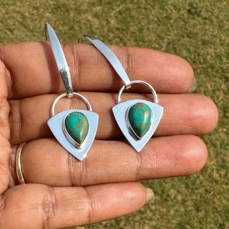 Elegant Earring for Every Occasion