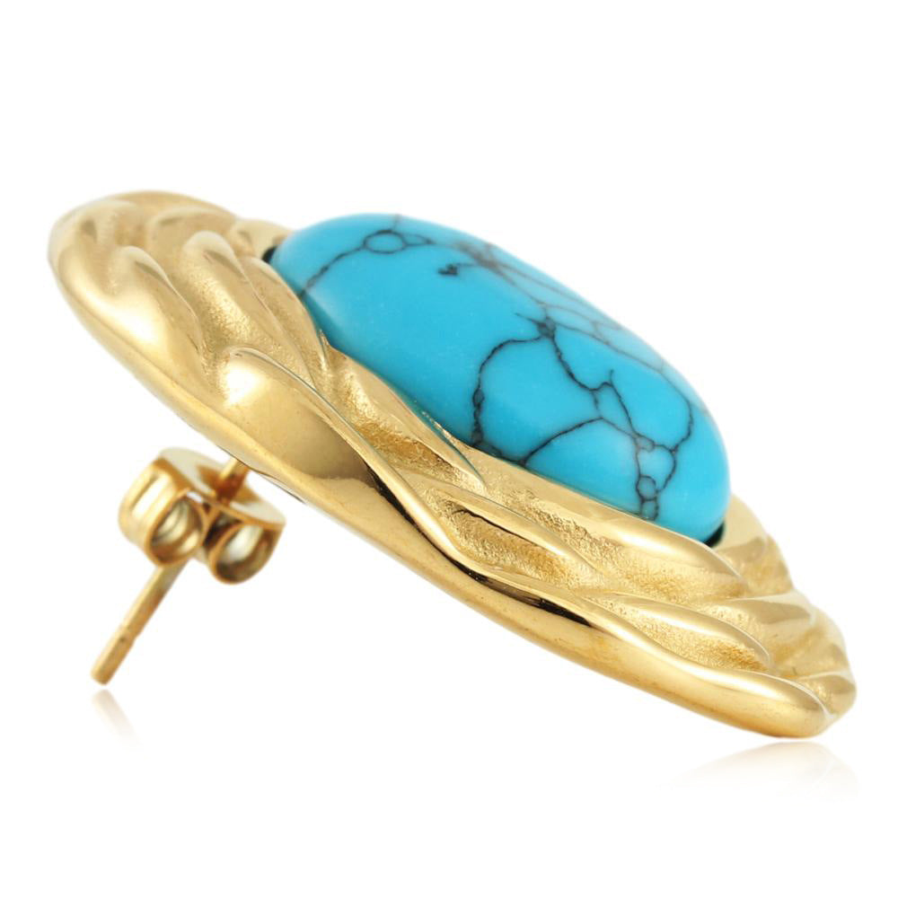 Classic Gold Earring with Timeless Appeal