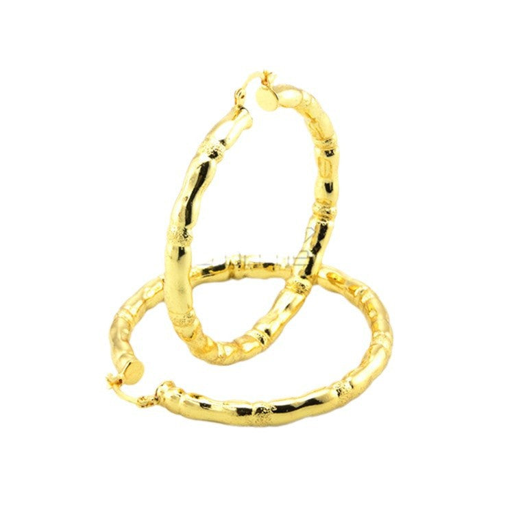 Classic Earring with Timeless Appeal