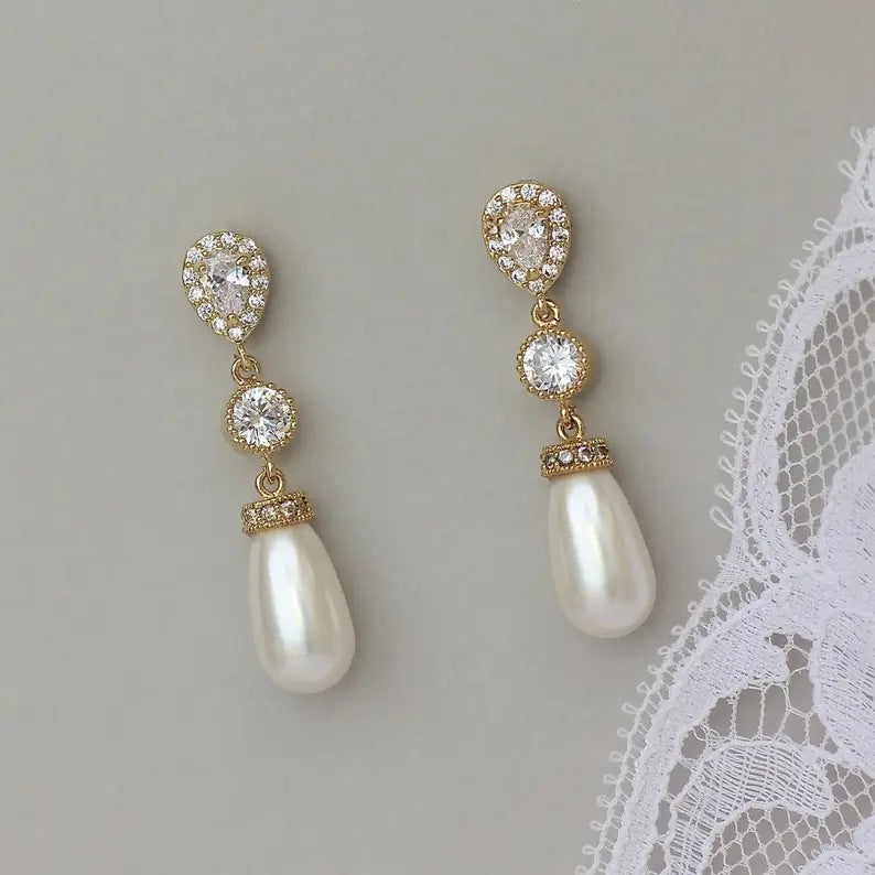Stunning Earring for Daily Wear