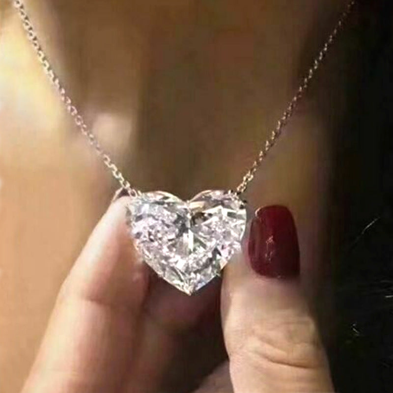 Stunning Necklace for Daily Wear