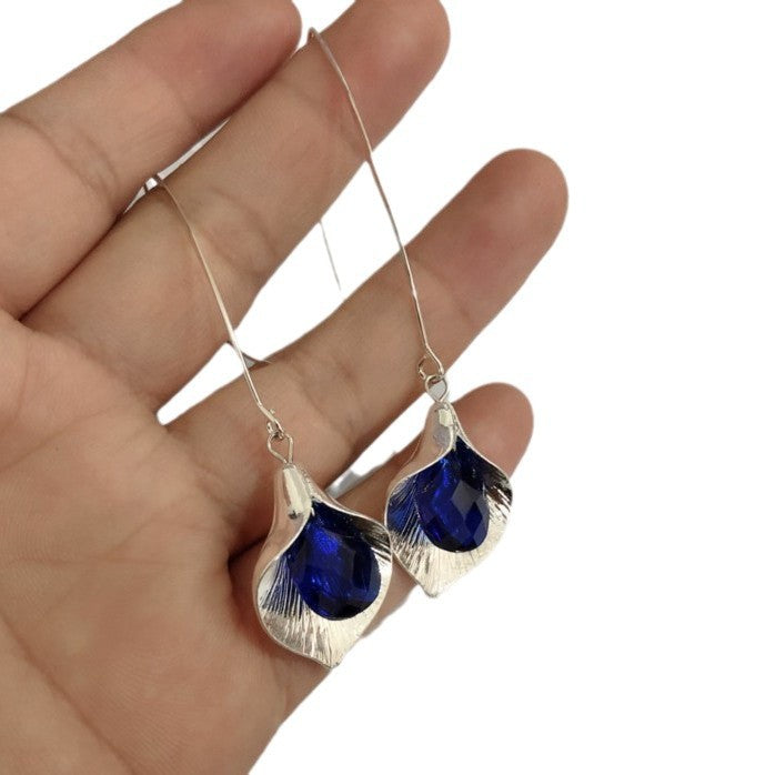 Elegant Silver Earring for Every Occasion