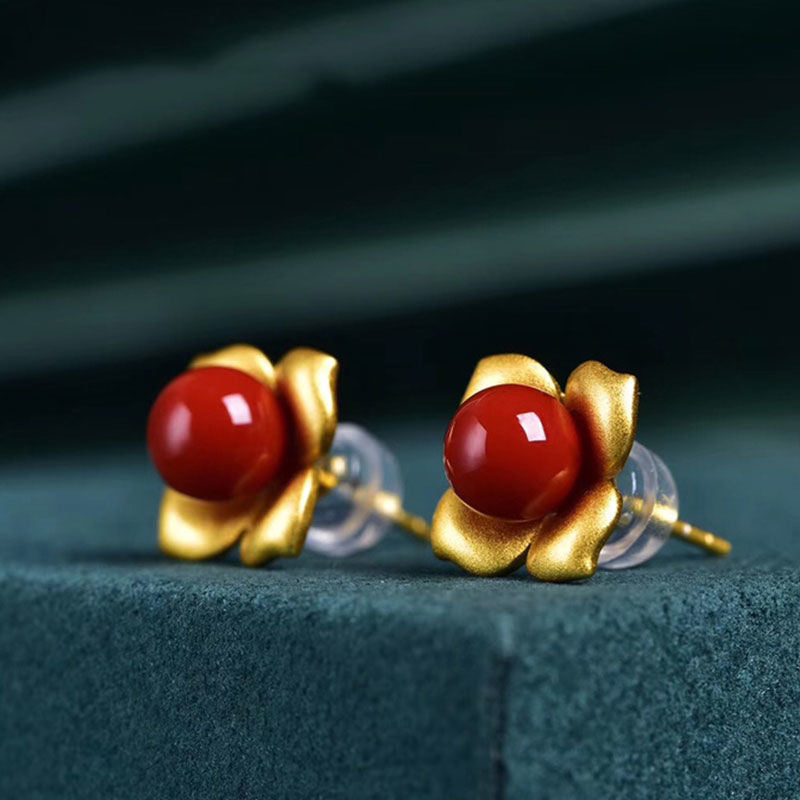 Stunning Gold Earring for Daily Wear