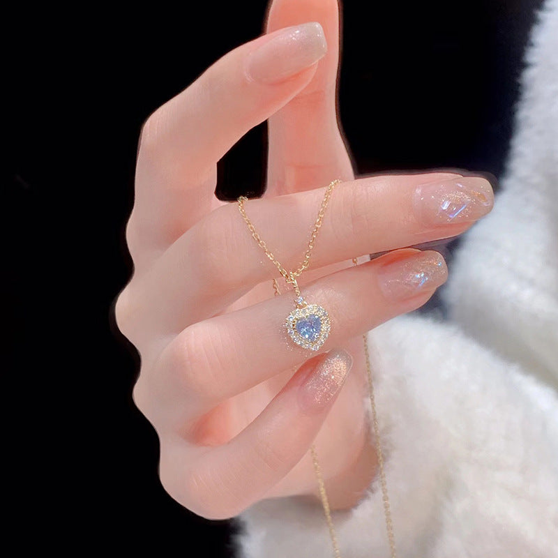 Stunning Necklace for Daily Wear