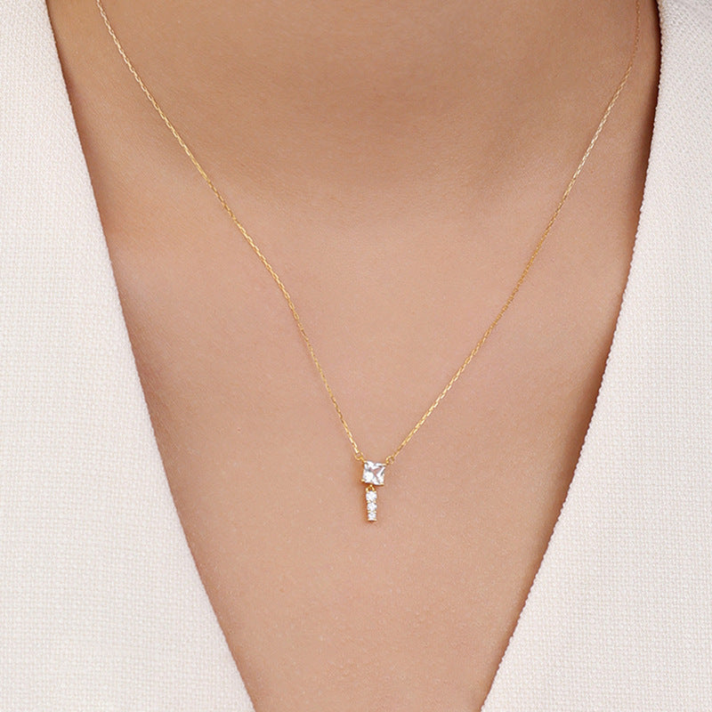 Charming Piece for Any Occasion