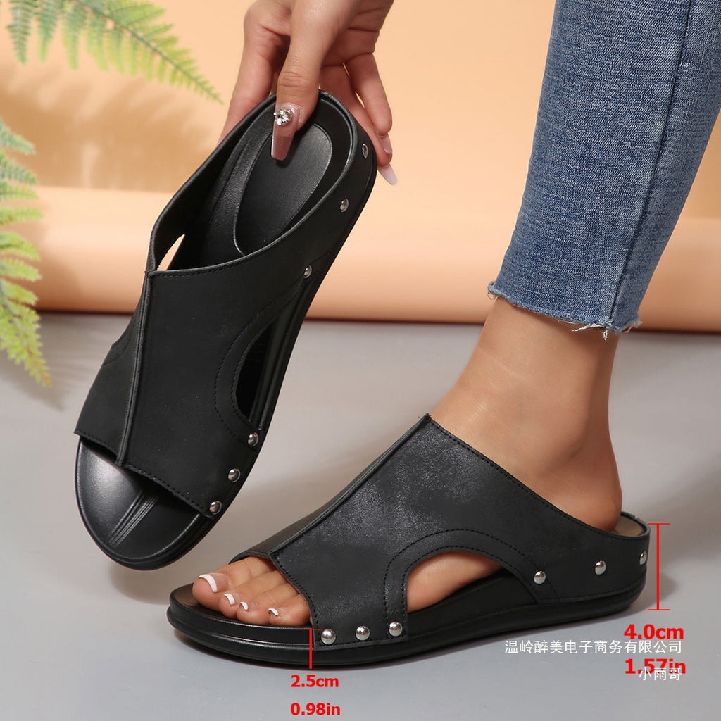 Graceful Orthopedic Sandals for Modern Look