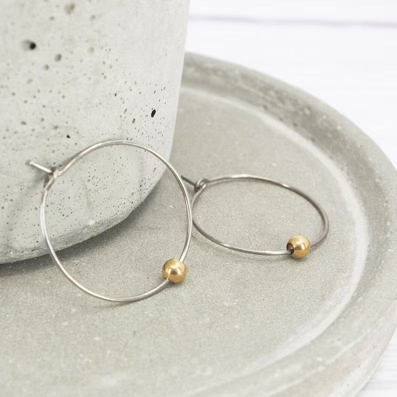 Charming Gold Earring for Any Occasion
