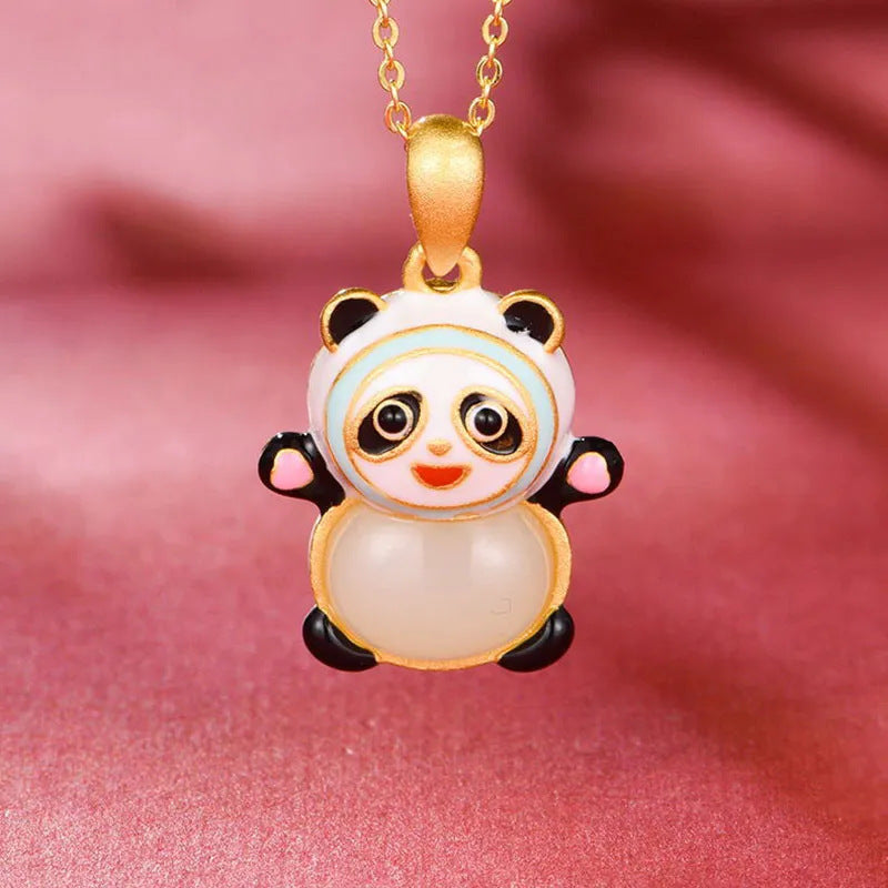 Charming Silver Pendant for Any Occasion