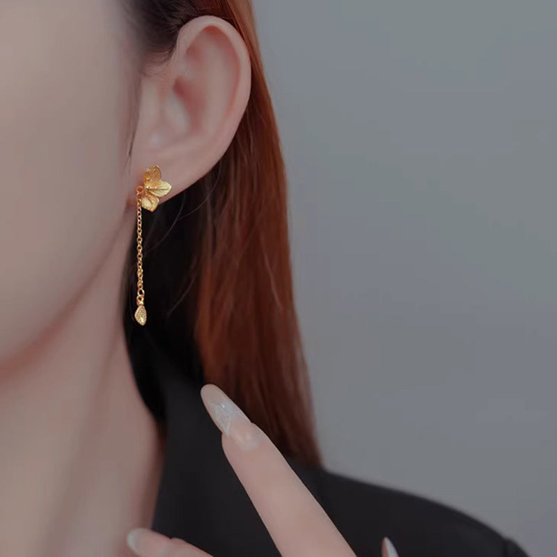 Stunning Earring for Daily Wear