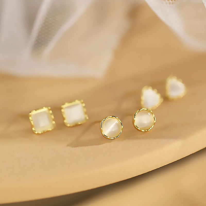 Stunning Earring for Daily Wear