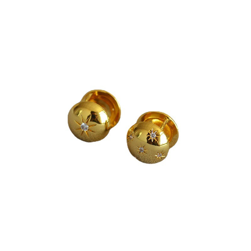 Stunning Gold Earring for Daily Wear
