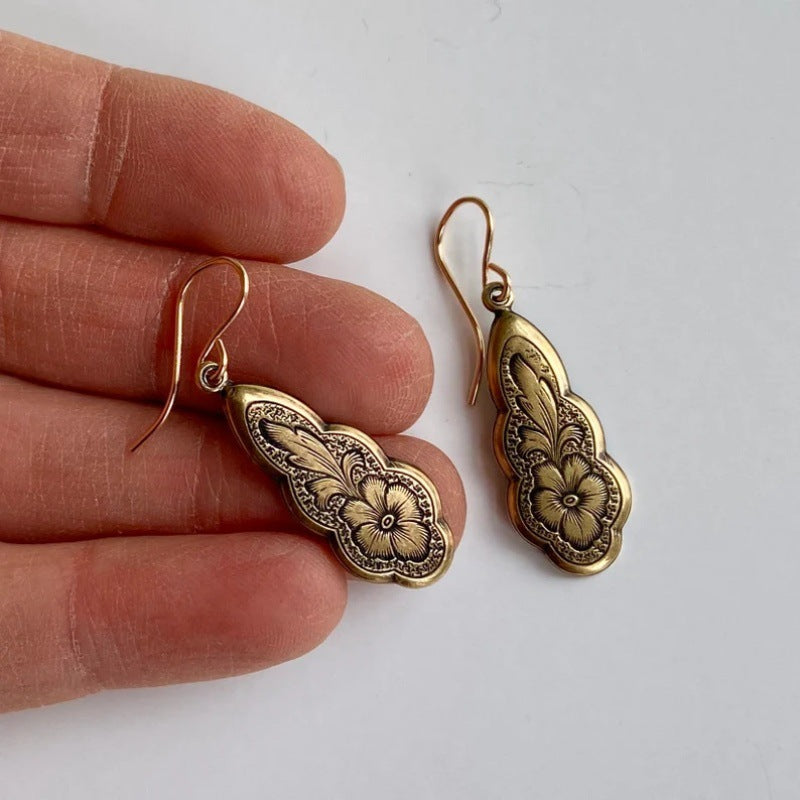 Vintage Handmade Earring