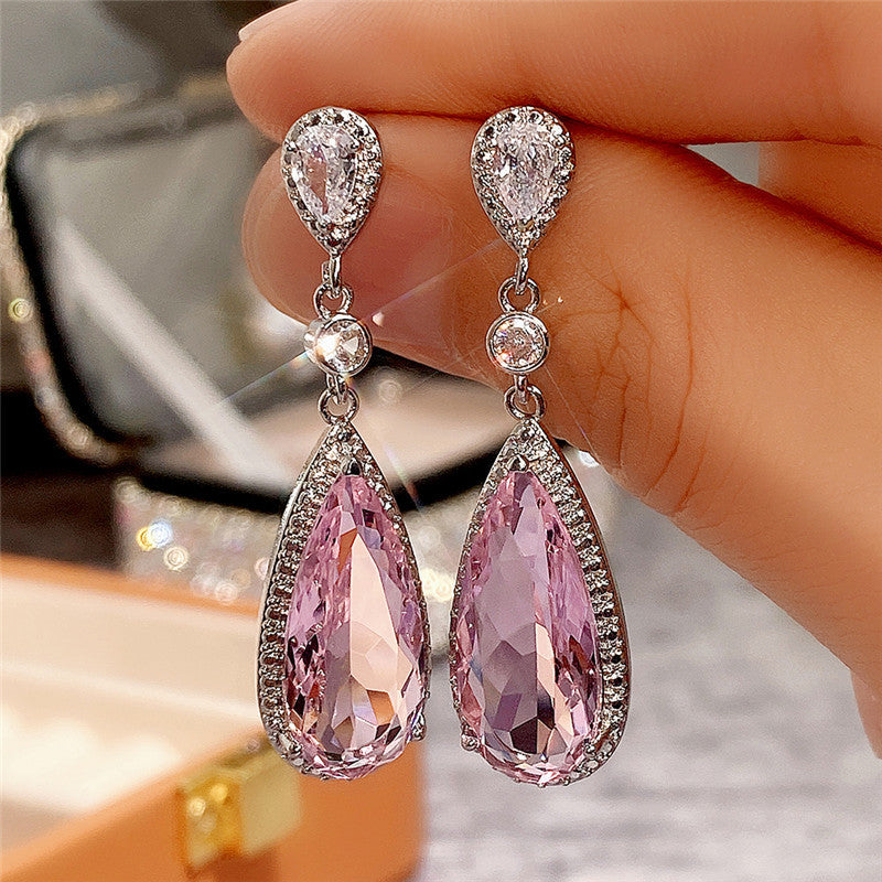 Elegant Earring for Every Occasion