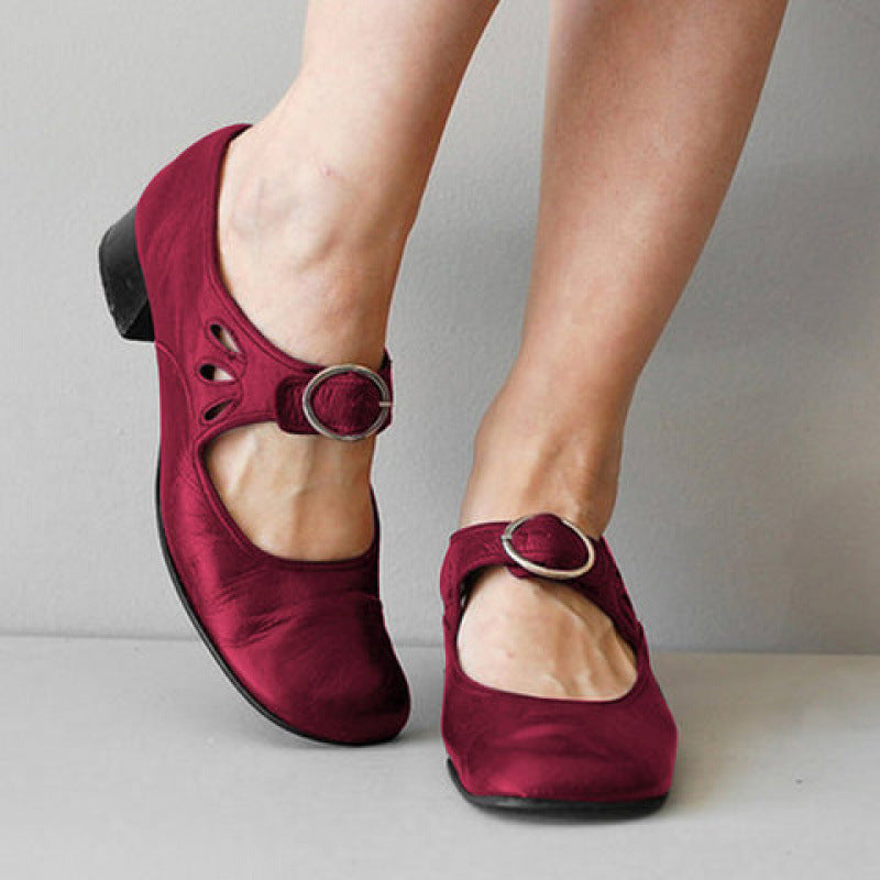 Chic Orthopedic Shoes with Unique Design