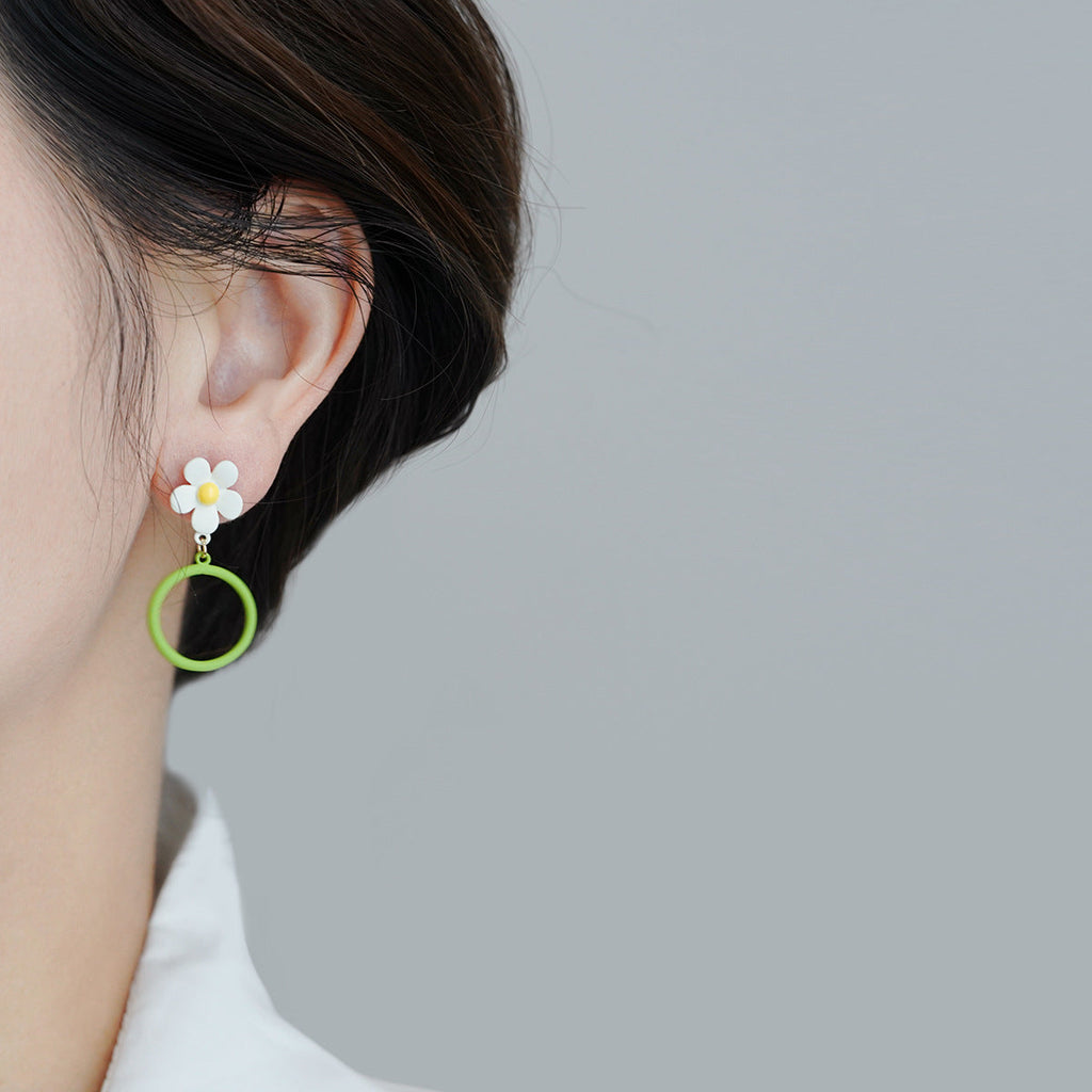 Vintage Handmade Earring