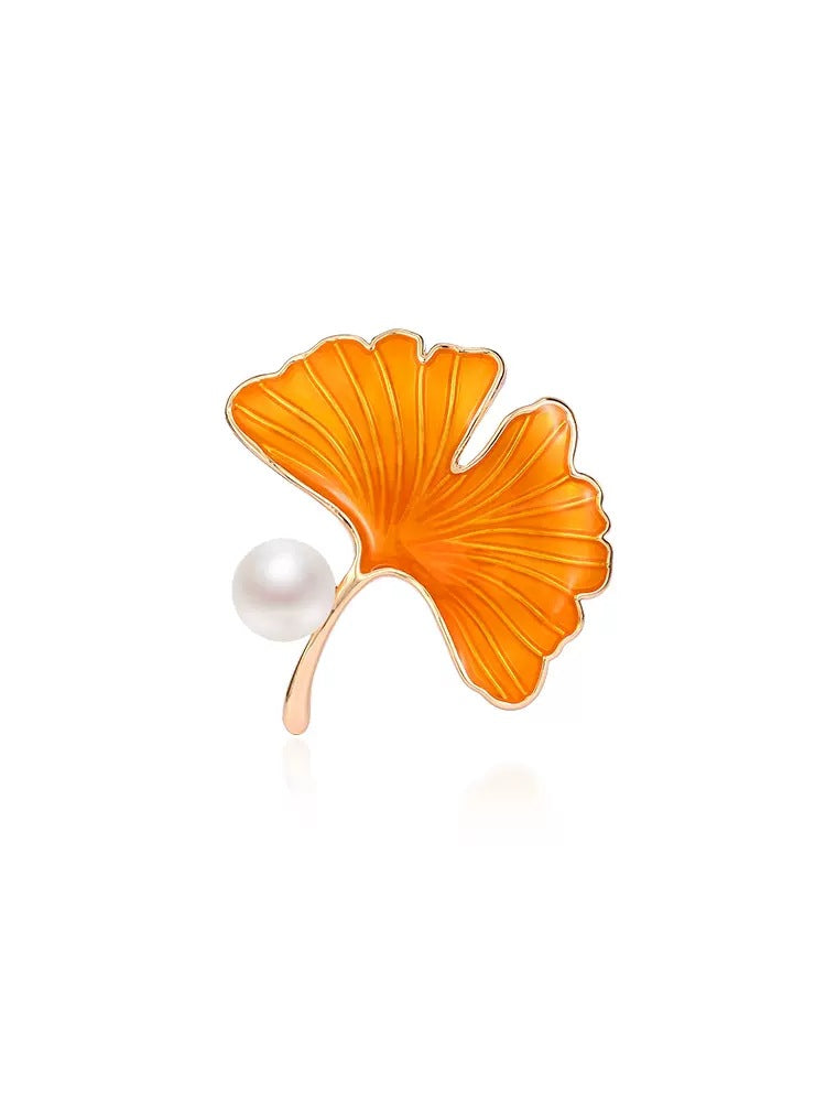 Elegant Silver Piece for Every Occasion