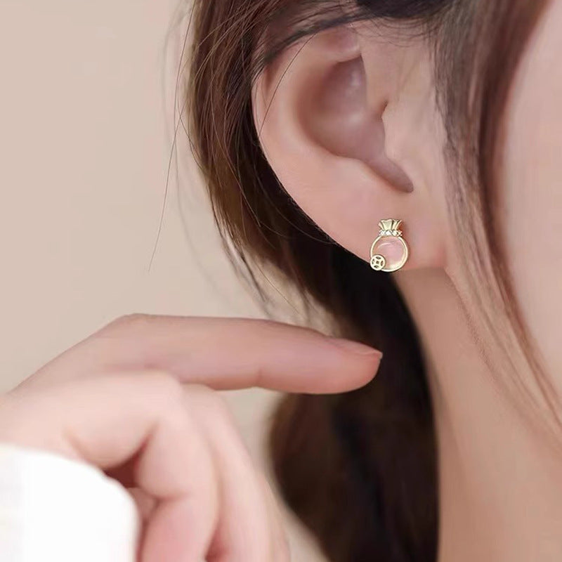 Beautiful Earring with Unique Style
