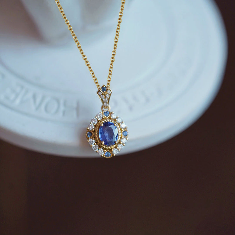 Beautiful Necklace with Unique Style