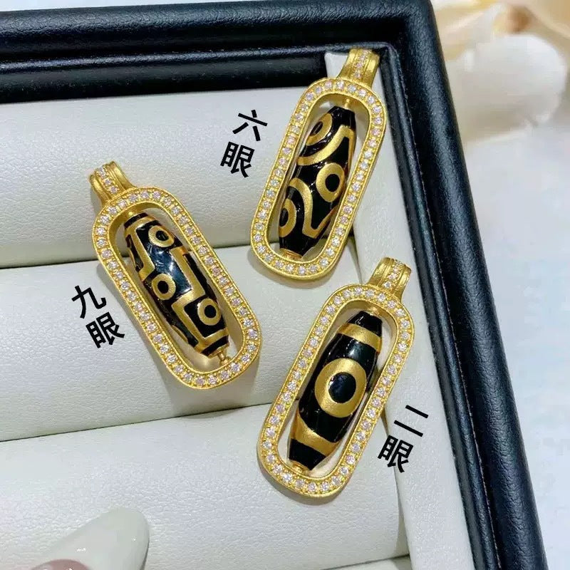 Charming Piece for Any Occasion
