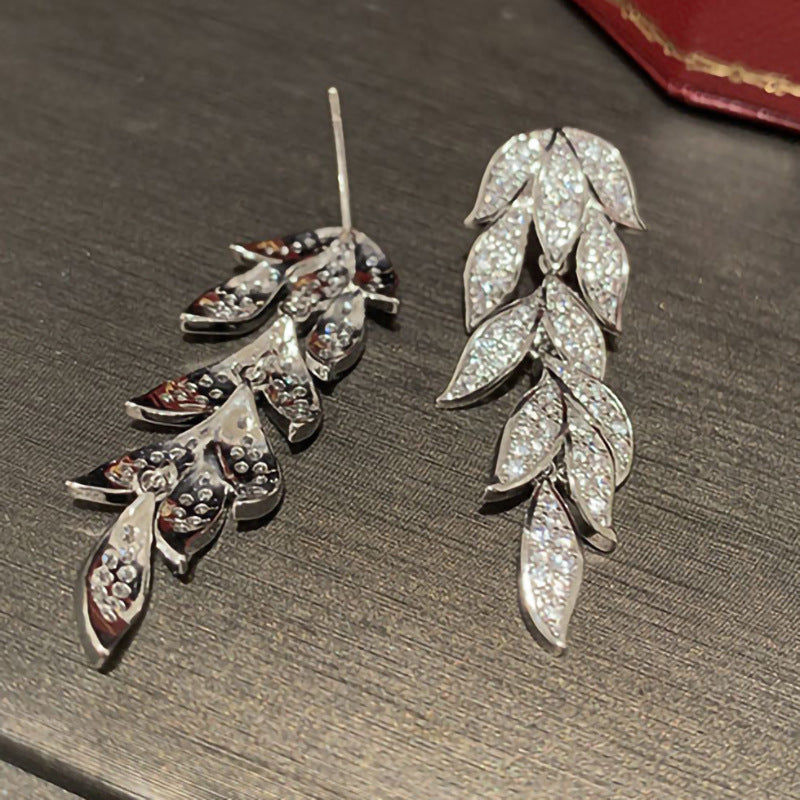 Elegant Earring for Every Occasion