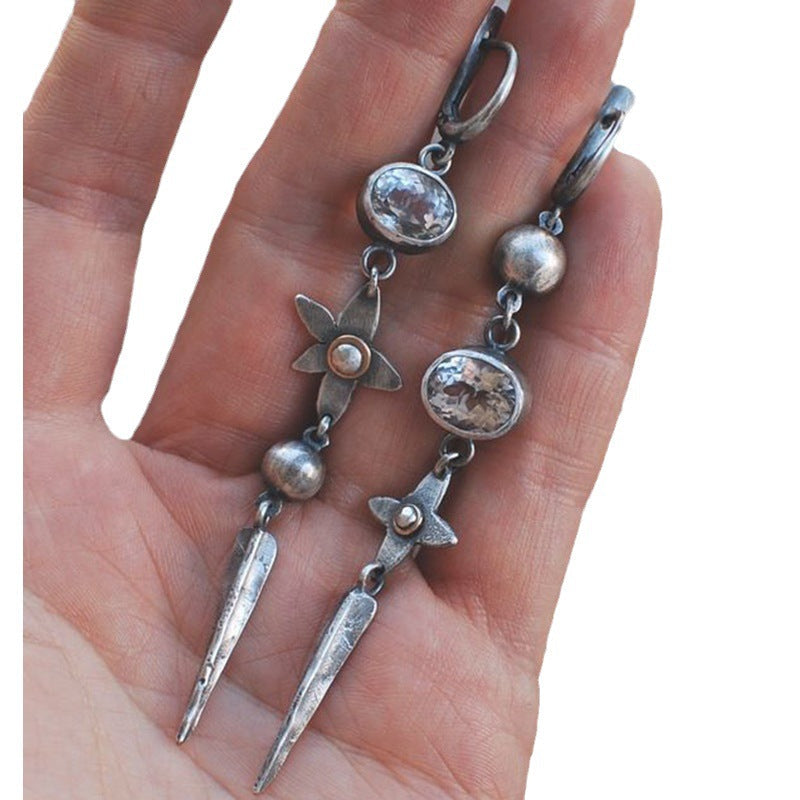 Beautiful Silver Earring with Unique Style