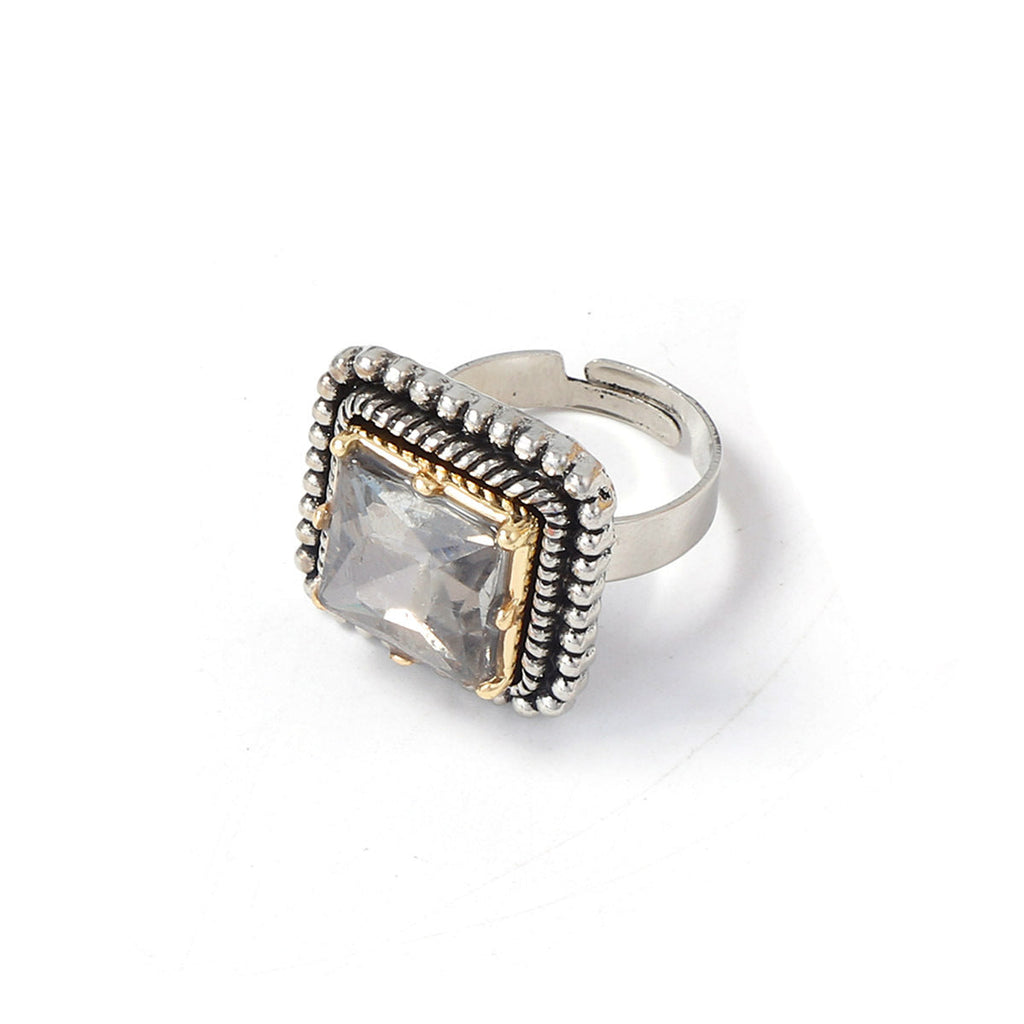 Charming Piece for Any Occasion