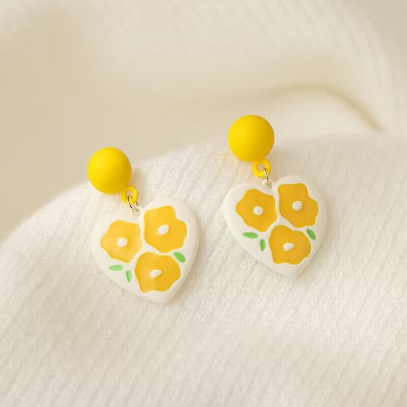 Vintage Handmade Earring