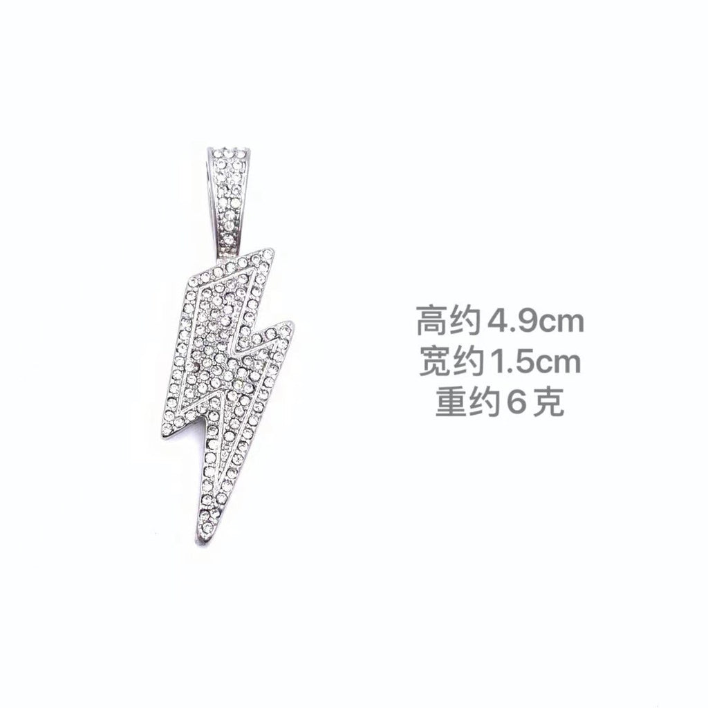 Charming Pendant for Any Occasion