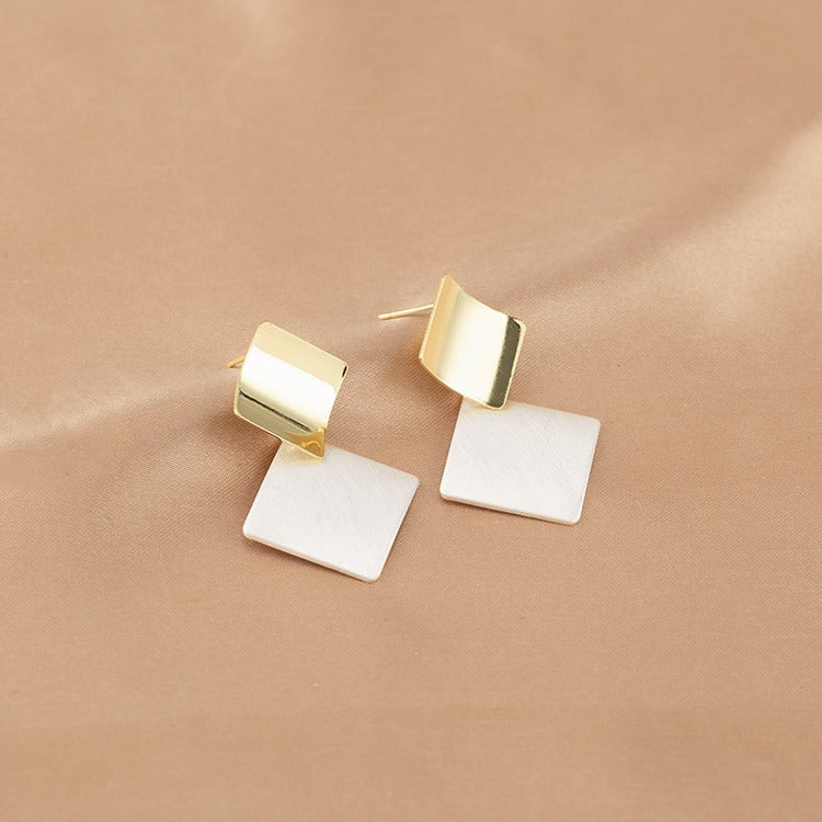 Beautiful Earring with Unique Style