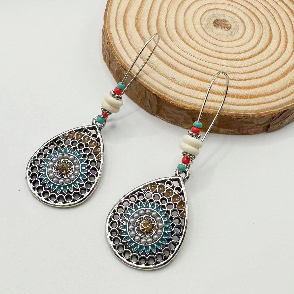 Charming Earring for Any Occasion