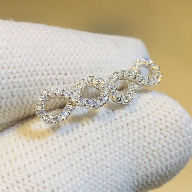 Elegant Earring for Every Occasion