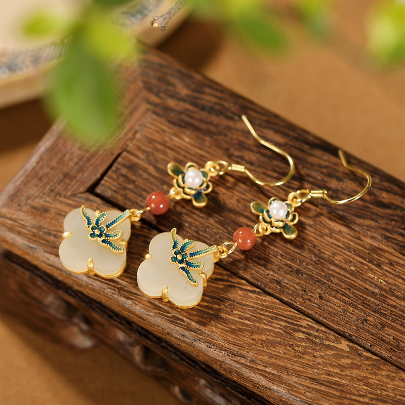Beautiful Earring with Unique Style