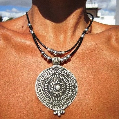 Charming Necklace for Any Occasion
