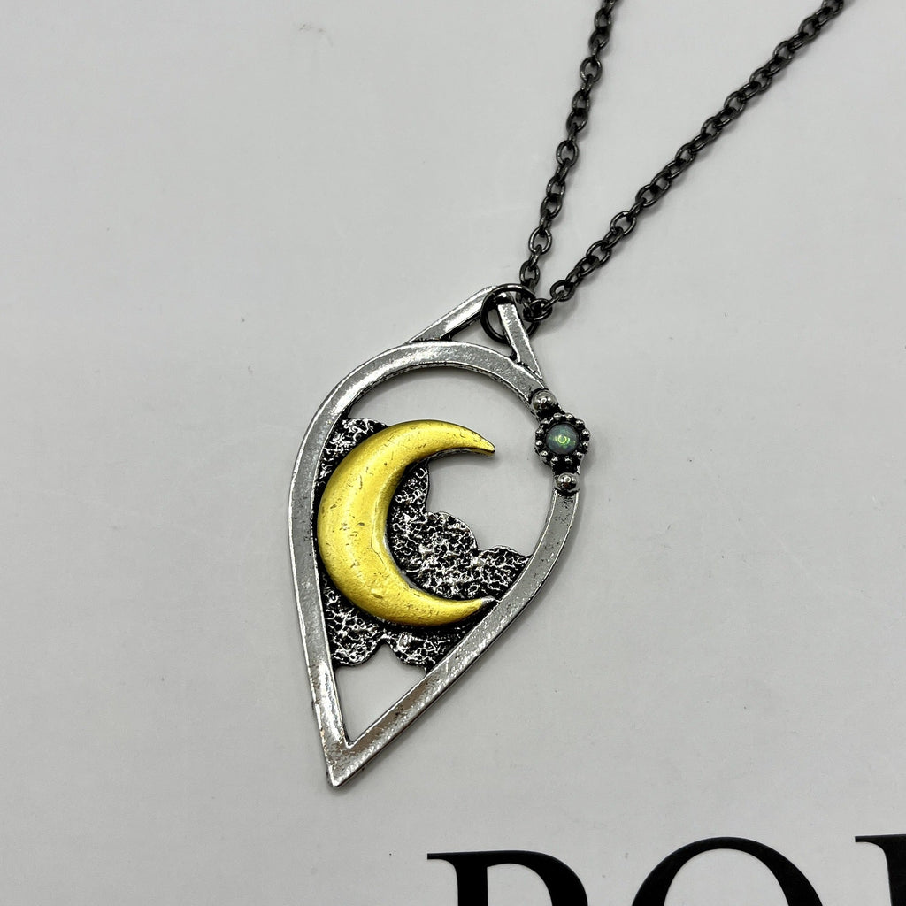 Charming Necklace for Any Occasion