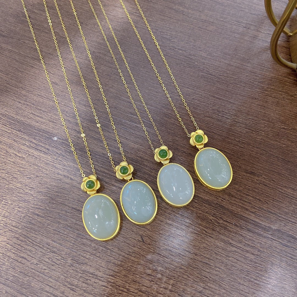 Elegant Silver Necklace for Every Occasion
