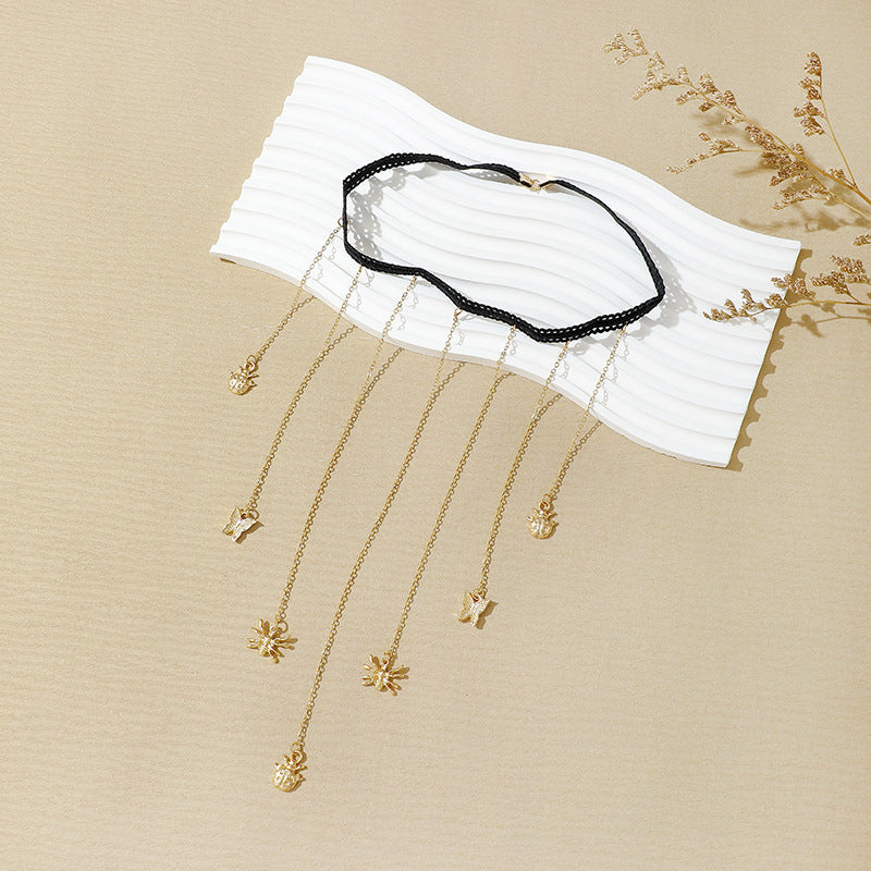 Stunning Gold Pendant for Daily Wear