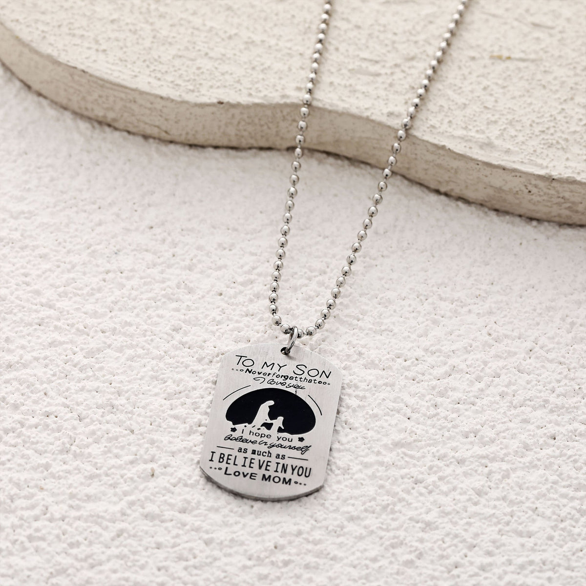 Classic Necklace with Timeless Appeal
