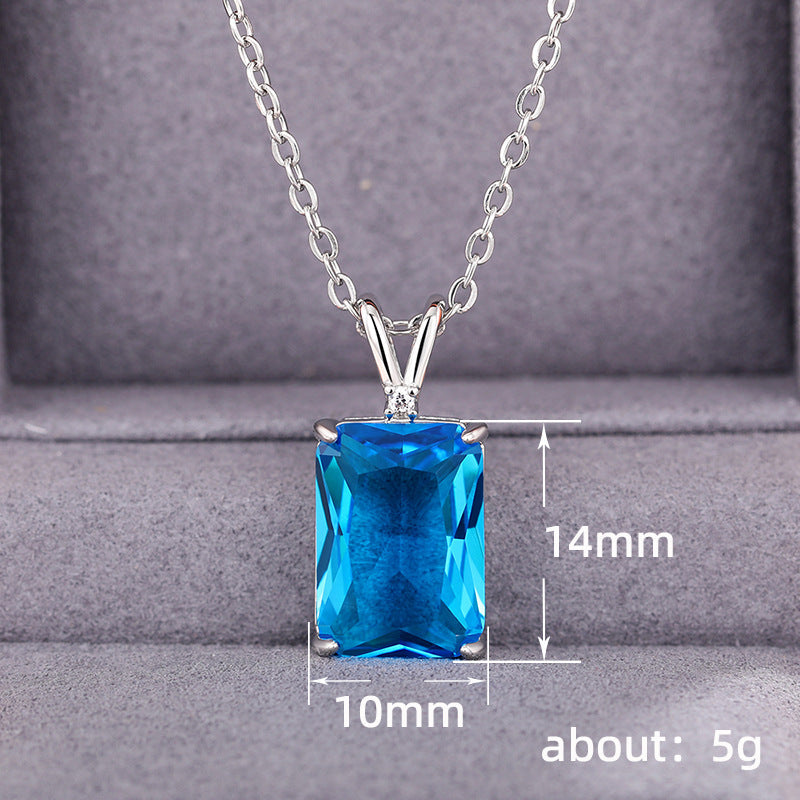 Stunning Necklace for Daily Wear