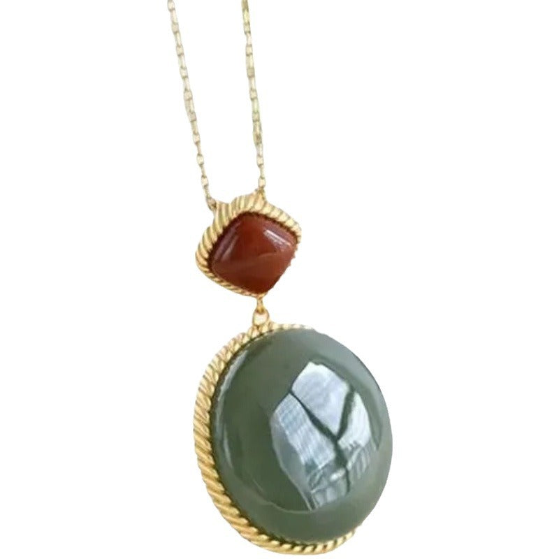 Charming Silver Necklace for Any Occasion
