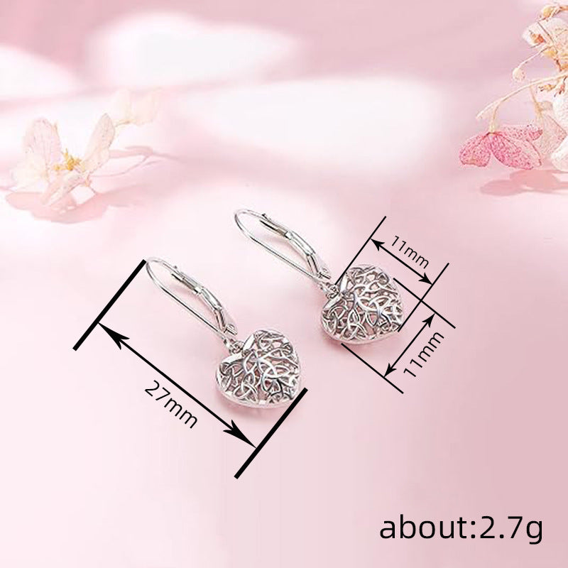 Charming Earring for Any Occasion