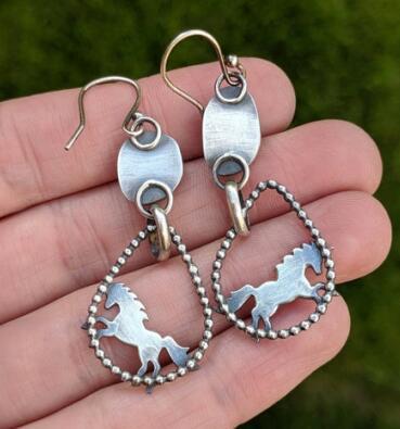 Vintage Handmade Earring