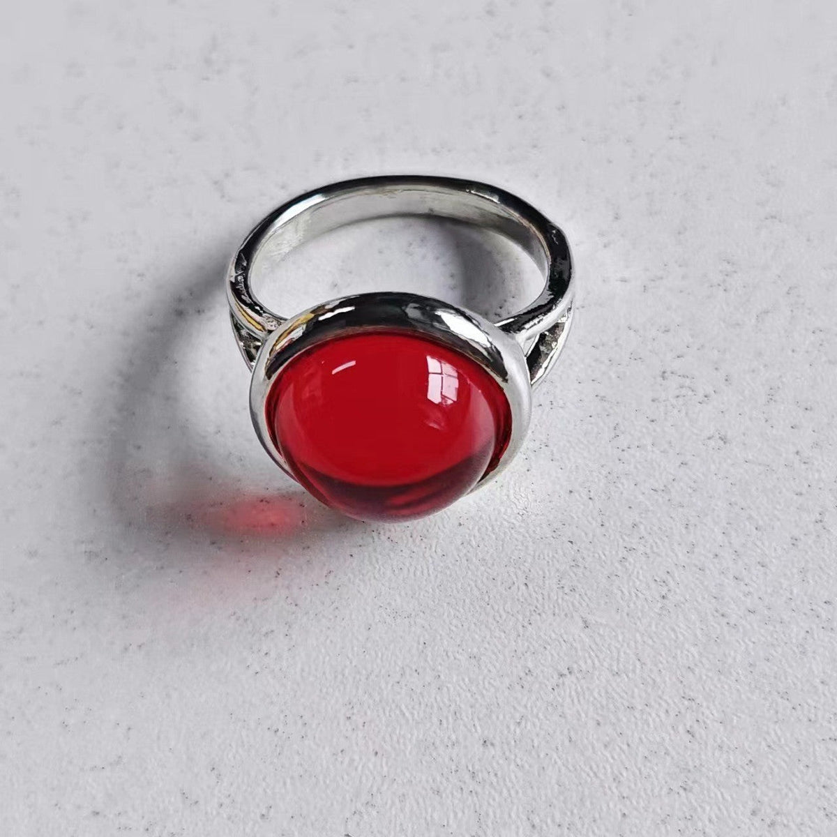 Beautiful Silver Ring with Unique Style