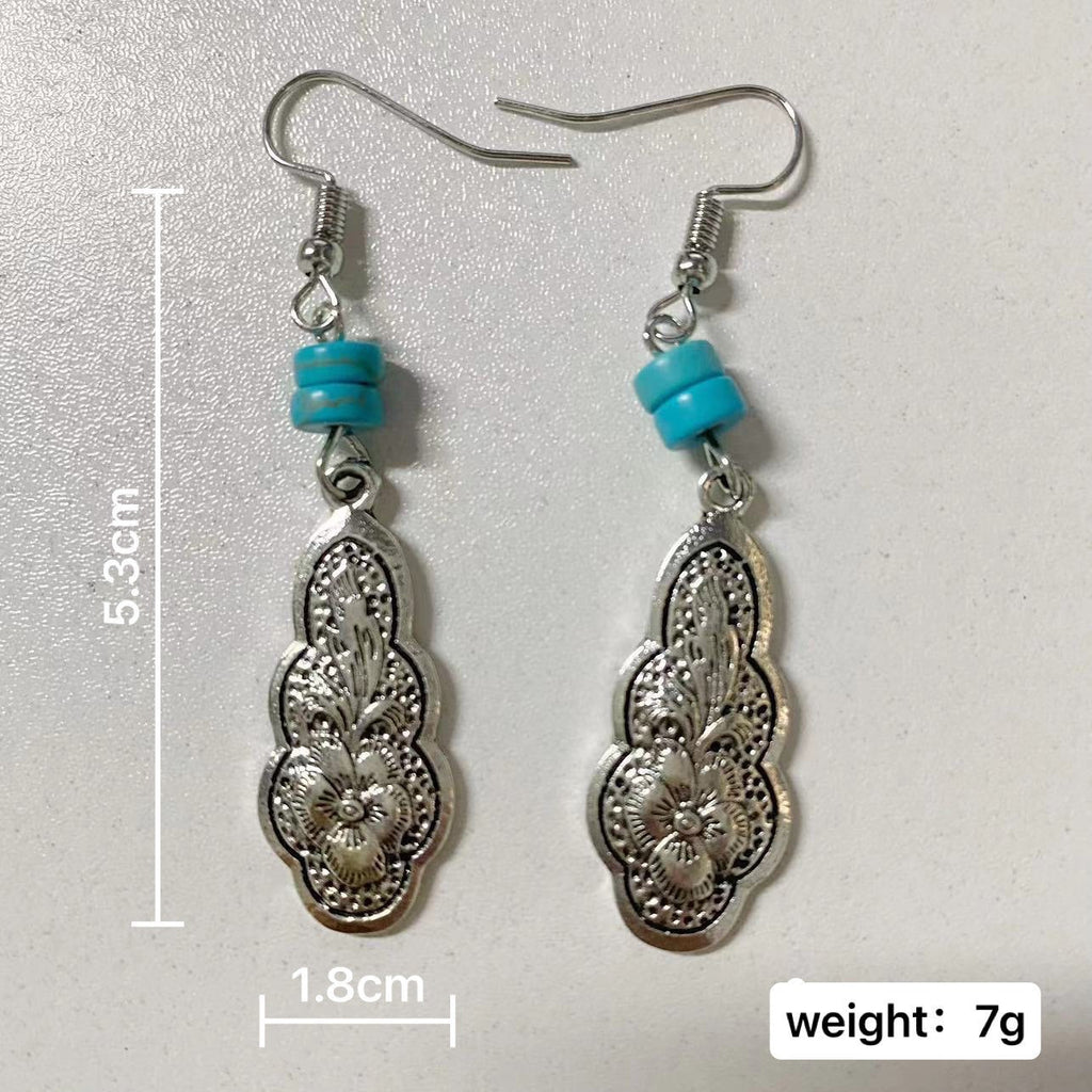 Charming Earring for Any Occasion