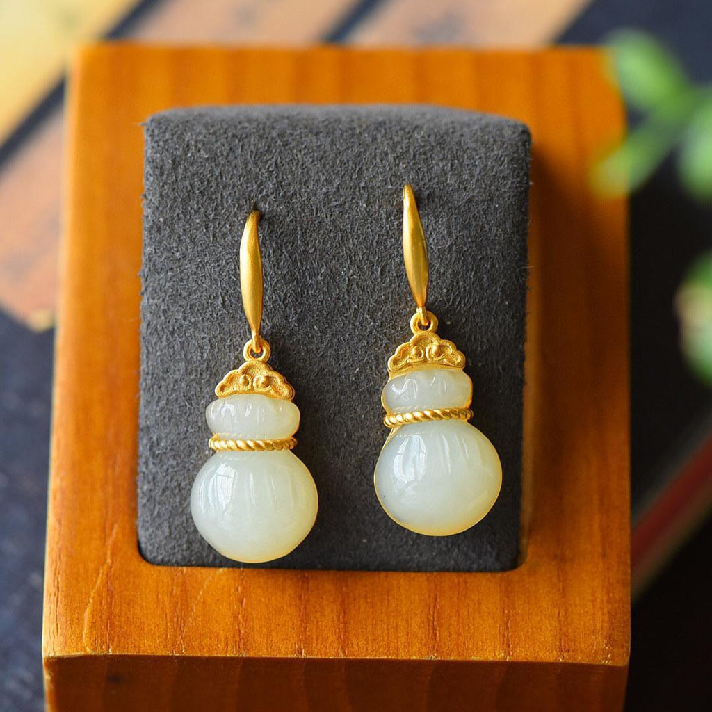 Beautiful Gold Earring with Unique Style