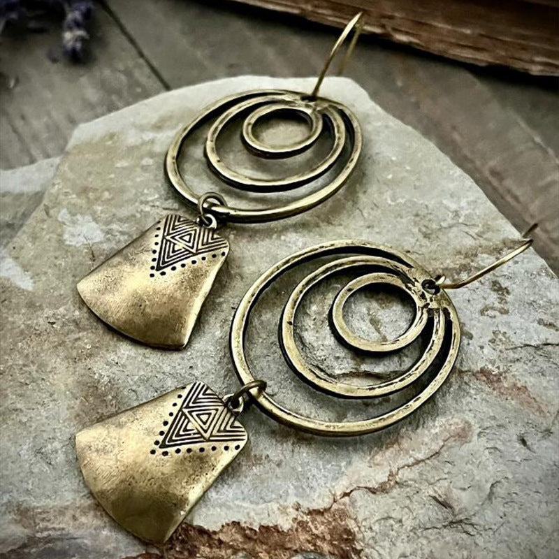 Stunning Earring for Daily Wear