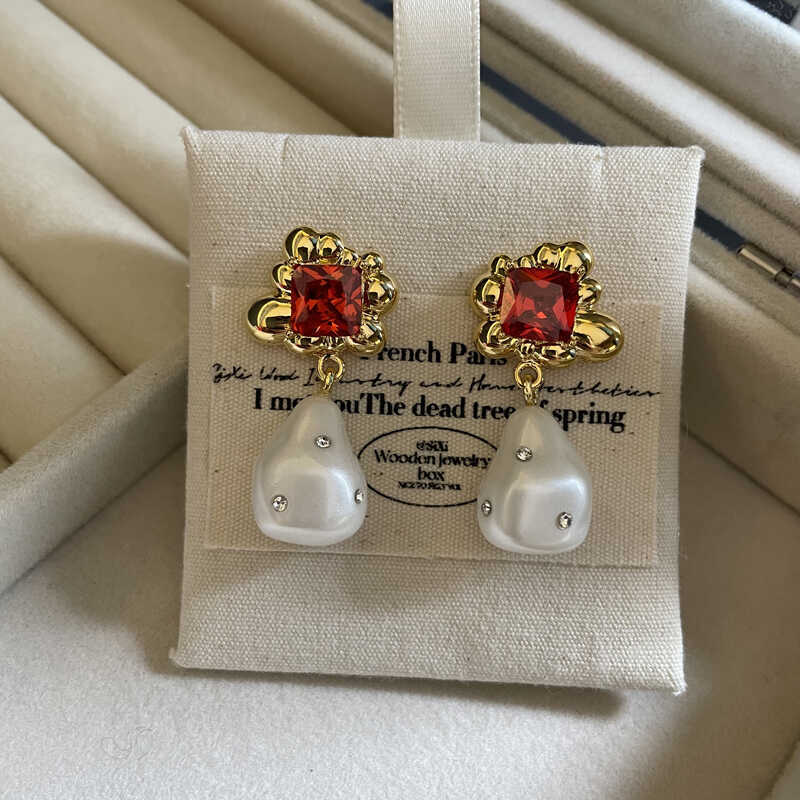 Delicate Artisan Pearl Earring