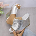 Graceful Orthopedic Sandals for Modern Look
