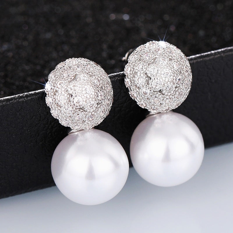 Stunning Pearl Earring for Daily Wear