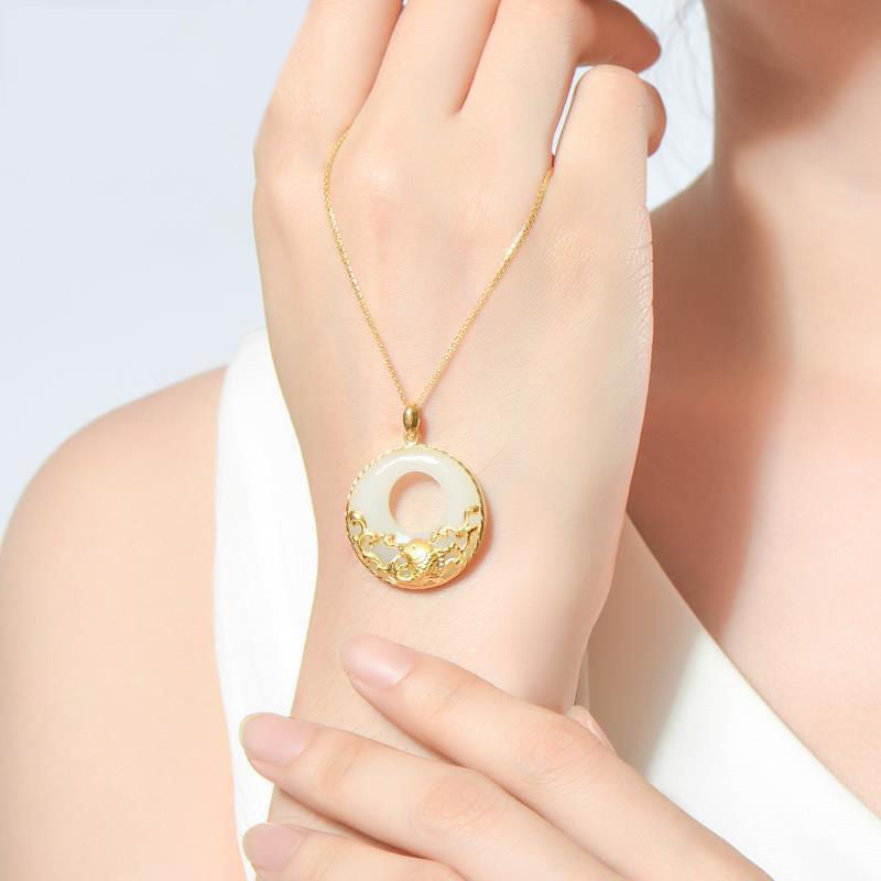 Stunning Necklace for Daily Wear