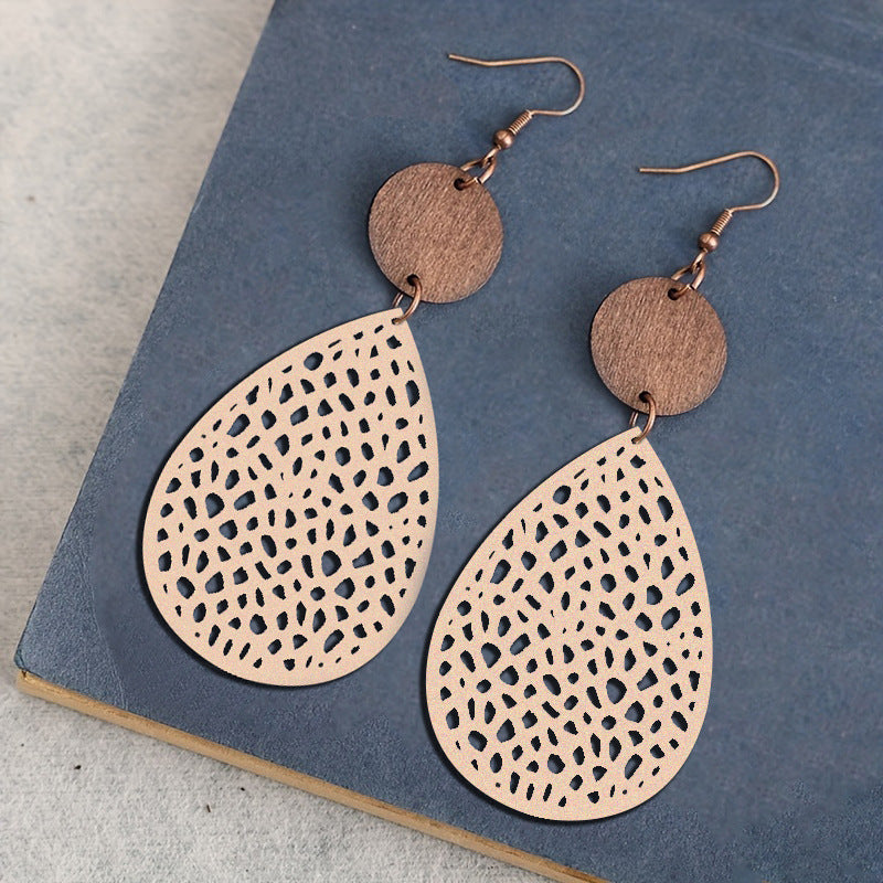 Classic Earring with Timeless Appeal